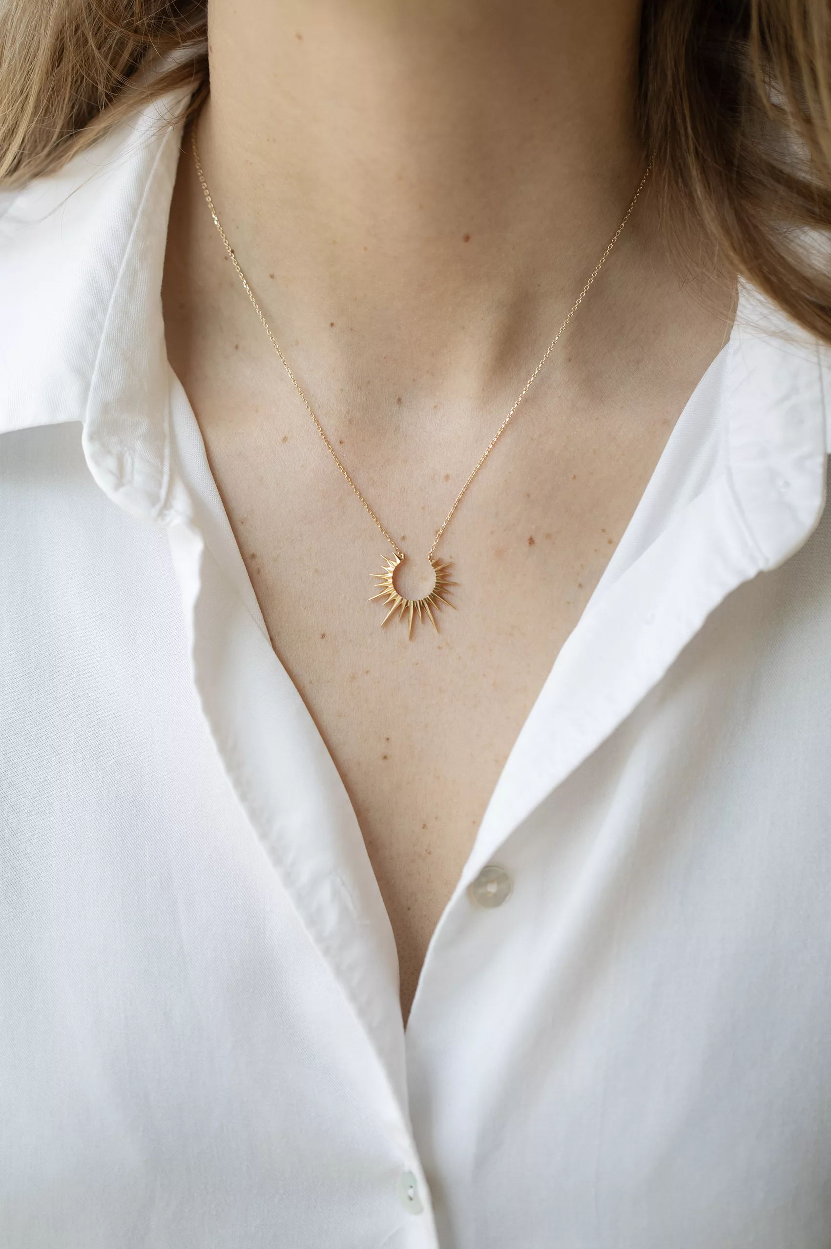 Yellow gold necklace open sun ray pendant delicate chain Celine Daoust