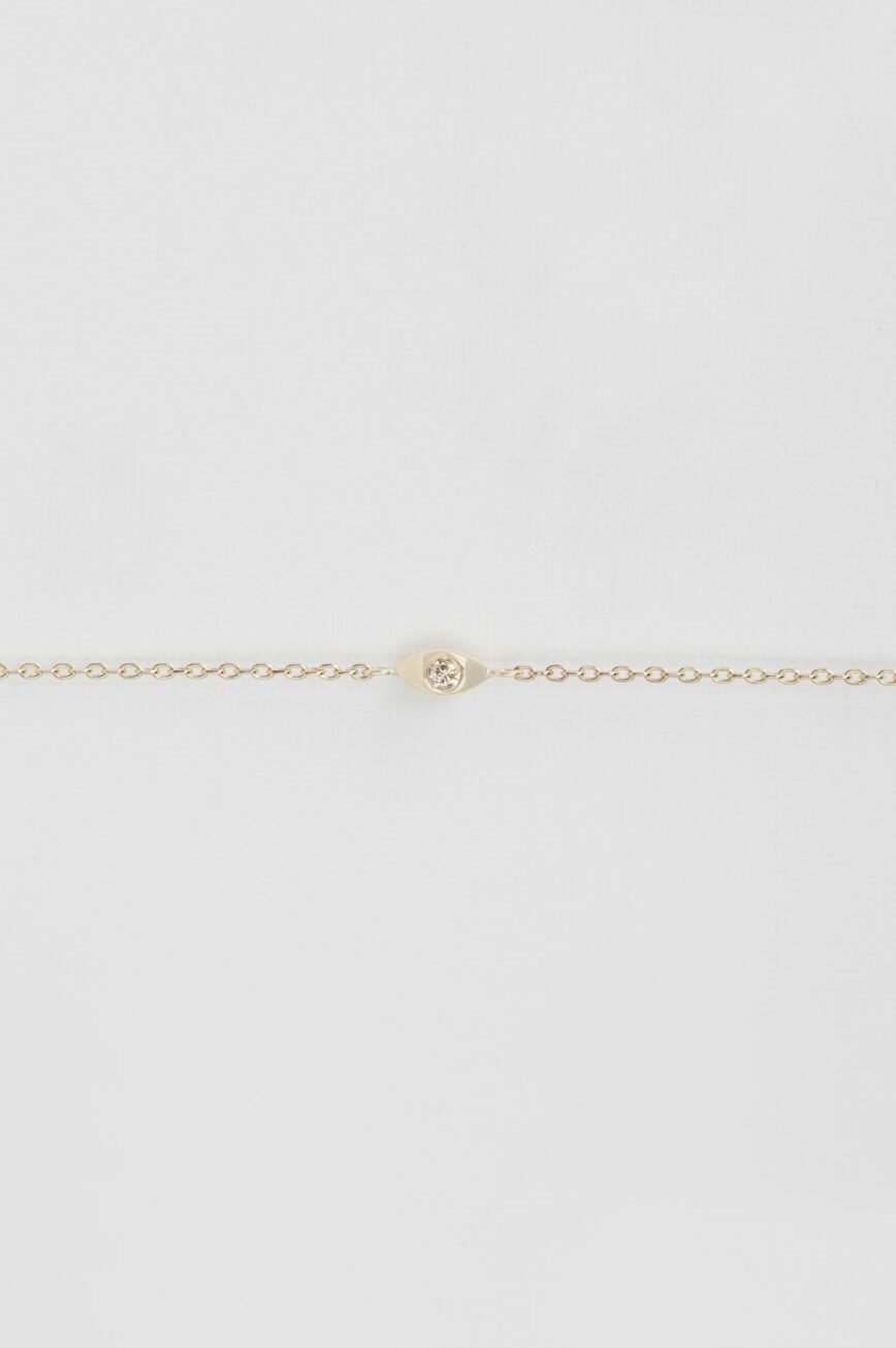 Yellow gold chain bracelet single bezel-set diamond station Celine Daoust