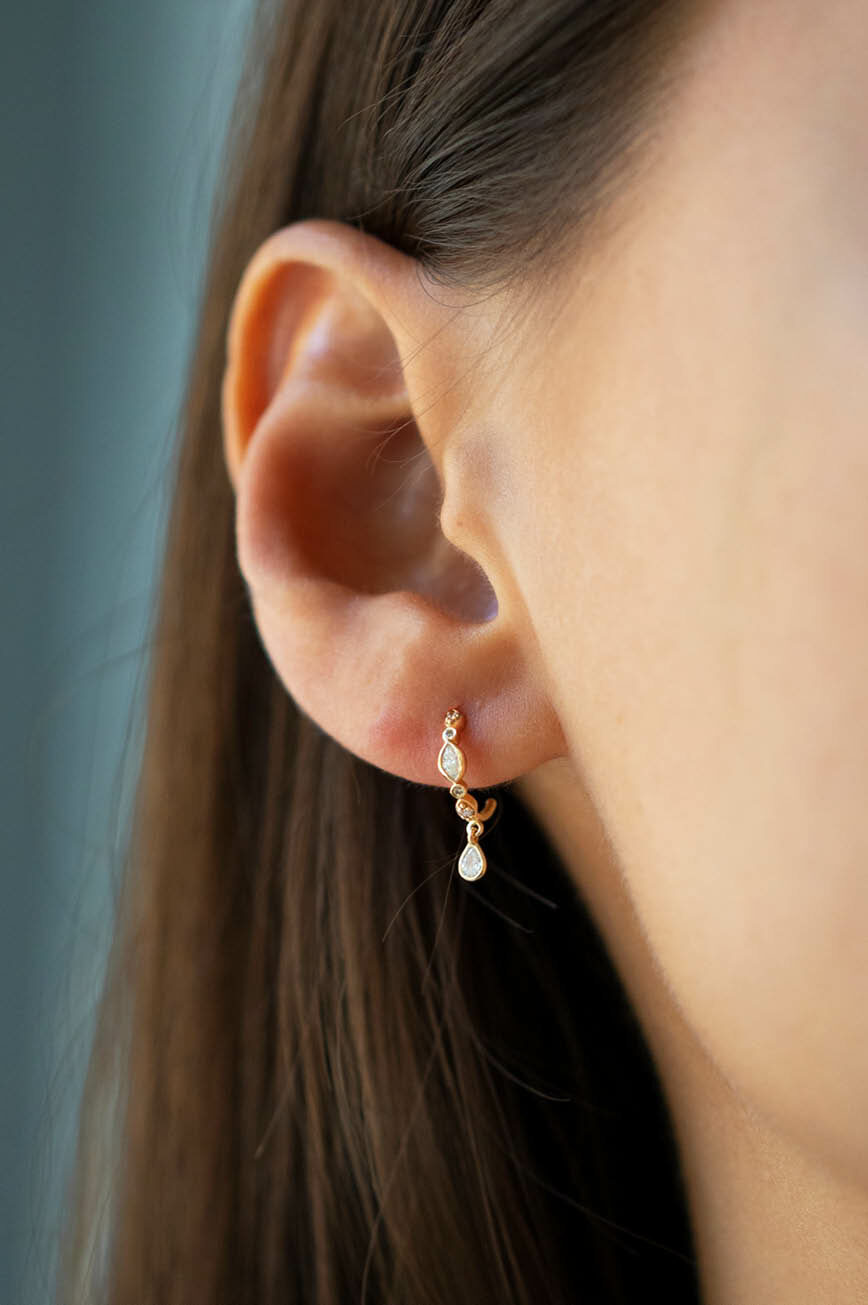 Yellow gold hoop earrings diamond pear dangling diamond drops pair Celine Daoust