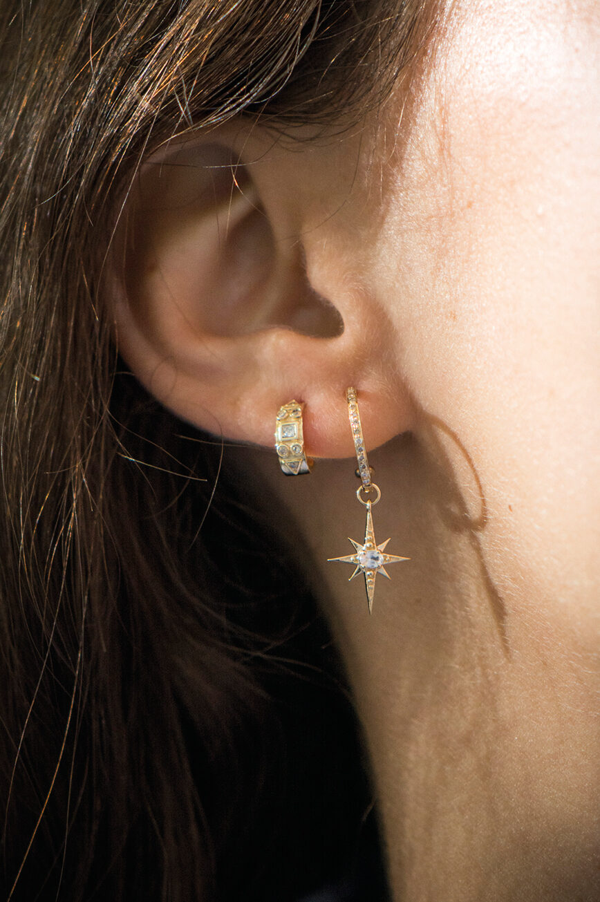 Yellow gold single hoop earring engraved totem diamond motif Celine Daoust