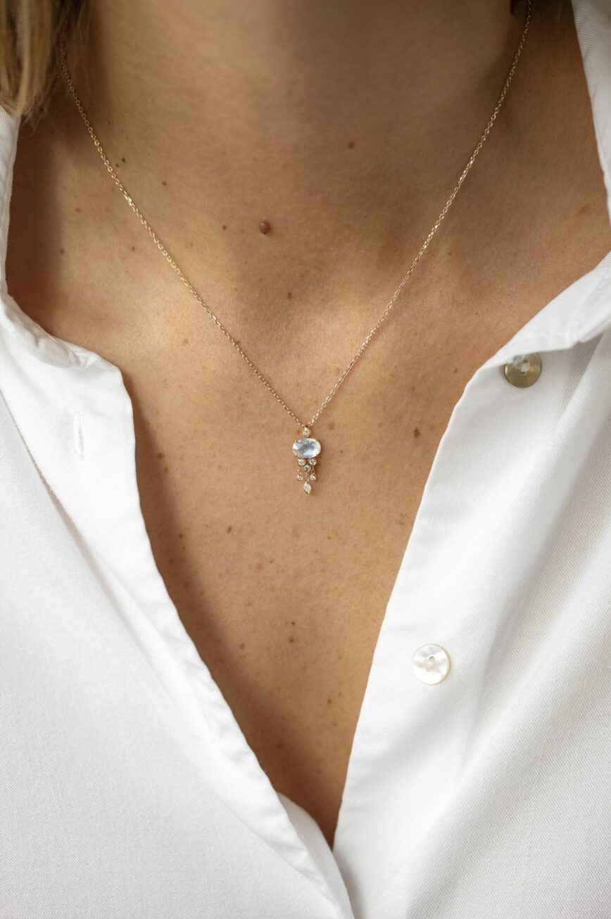 Yellow gold necklace oval moonstone rosecut dangling diamond drops jellyfish pendant Celine Daoust