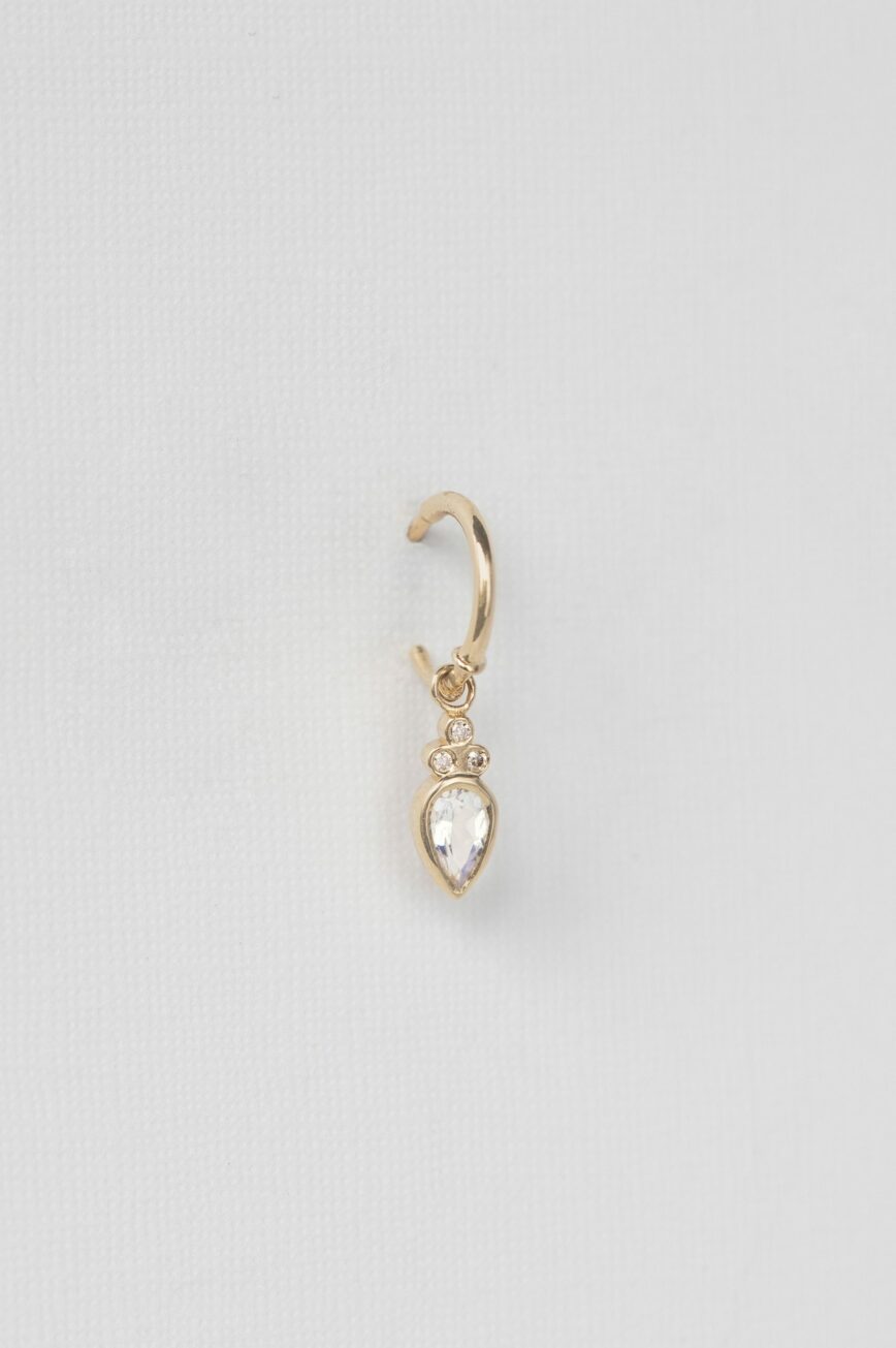 Gold single hoop earring pear moonstone diamond drop Céline Daoust