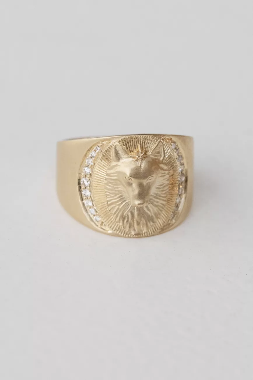 Wolf totem diamonds ring