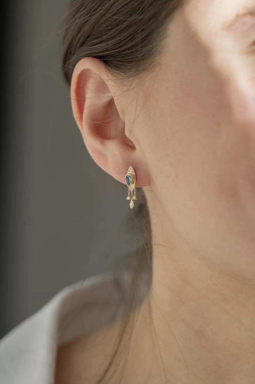 Yellow gold single drop earring pear aquamarine dangling diamond drops Celine Daoust