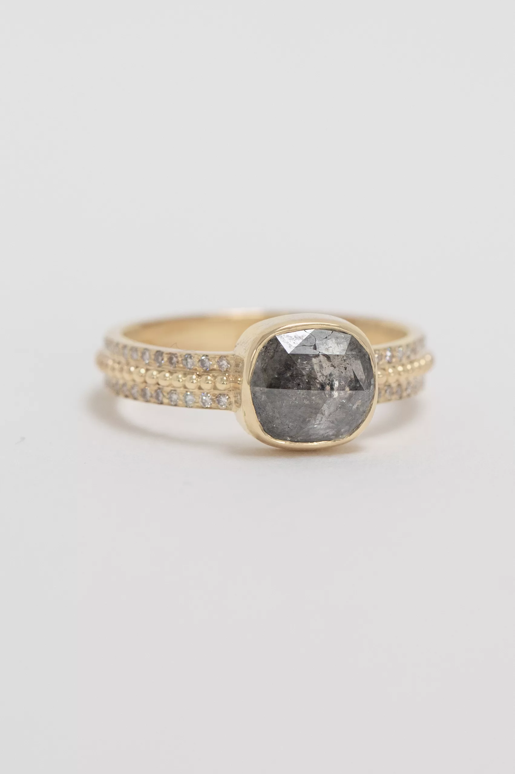 Yellow gold ring cushion grey diamond pavé diamond double band Celine Daoust