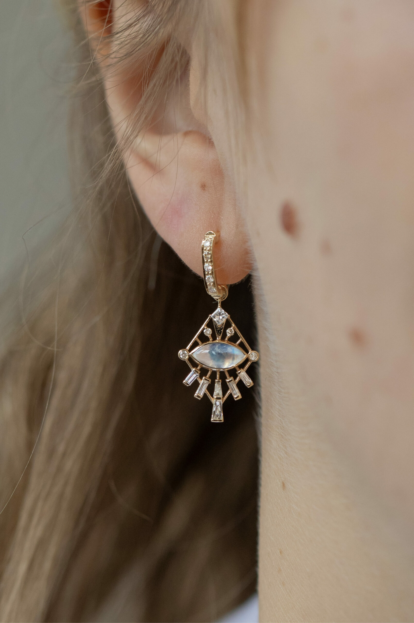 Yellow gold single drop earring marquise moonstone diamond dream maker geometric motif Celine Daoust