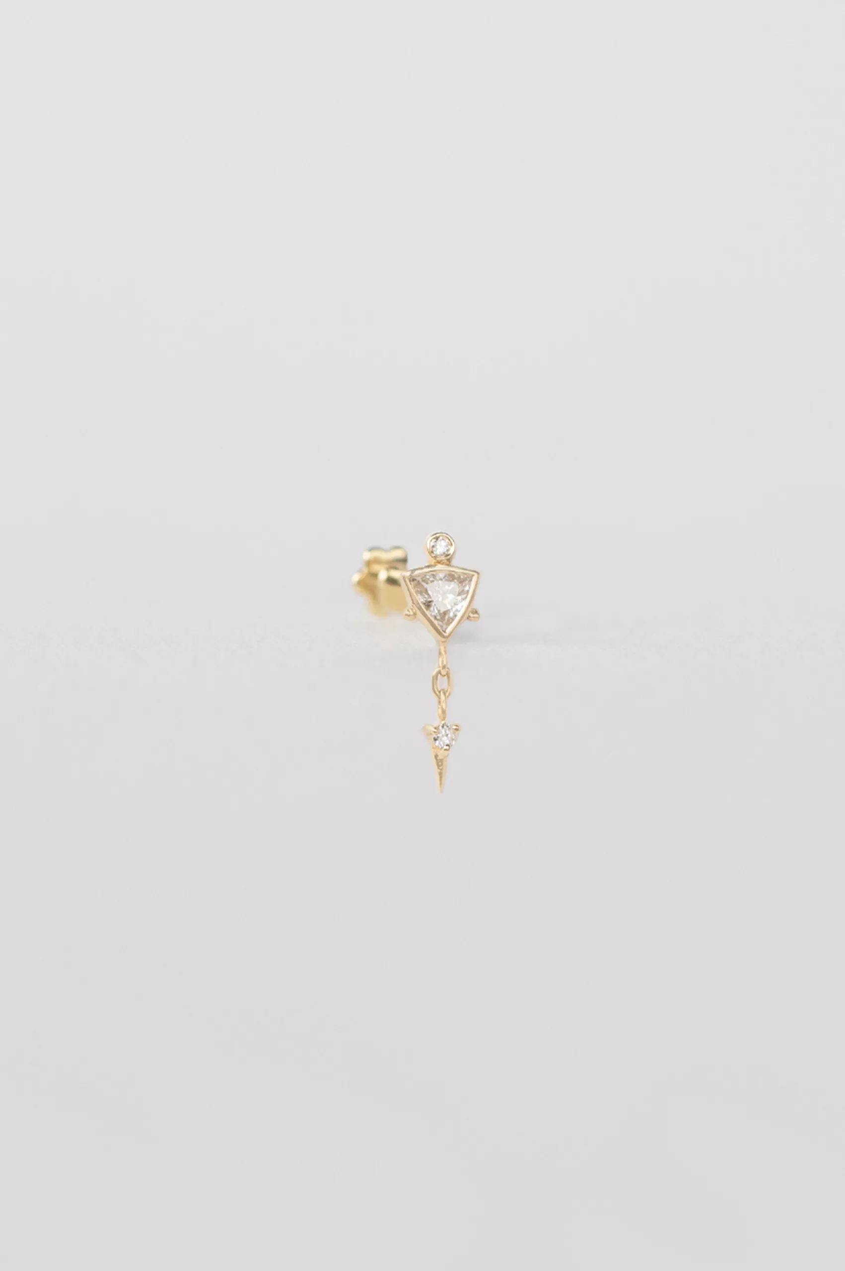 Yellow gold flat back piercing triangle diamond stud spike drop Celine Daoust