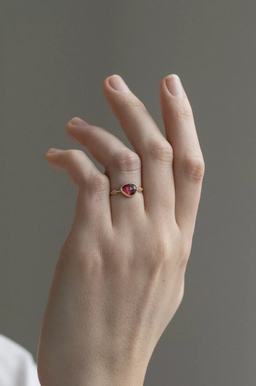 Yellow gold ring freeform pink tourmaline two diamond accent slim band Celine Daoust