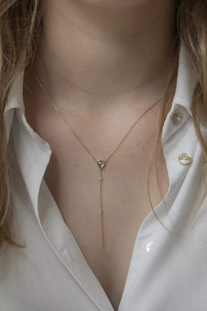 Yellow gold lariat necklace triangle grey tourmaline diamond pendant drop chain Celine Daoust
