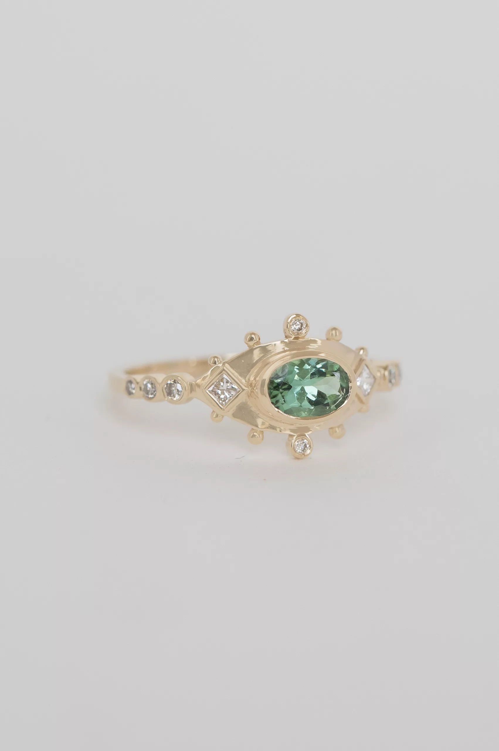 Yellow gold One of a kind green Tourmaline and Diamonds Ring